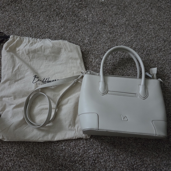 Buffbunny Collection Handbags - Buffbunny White Handbag